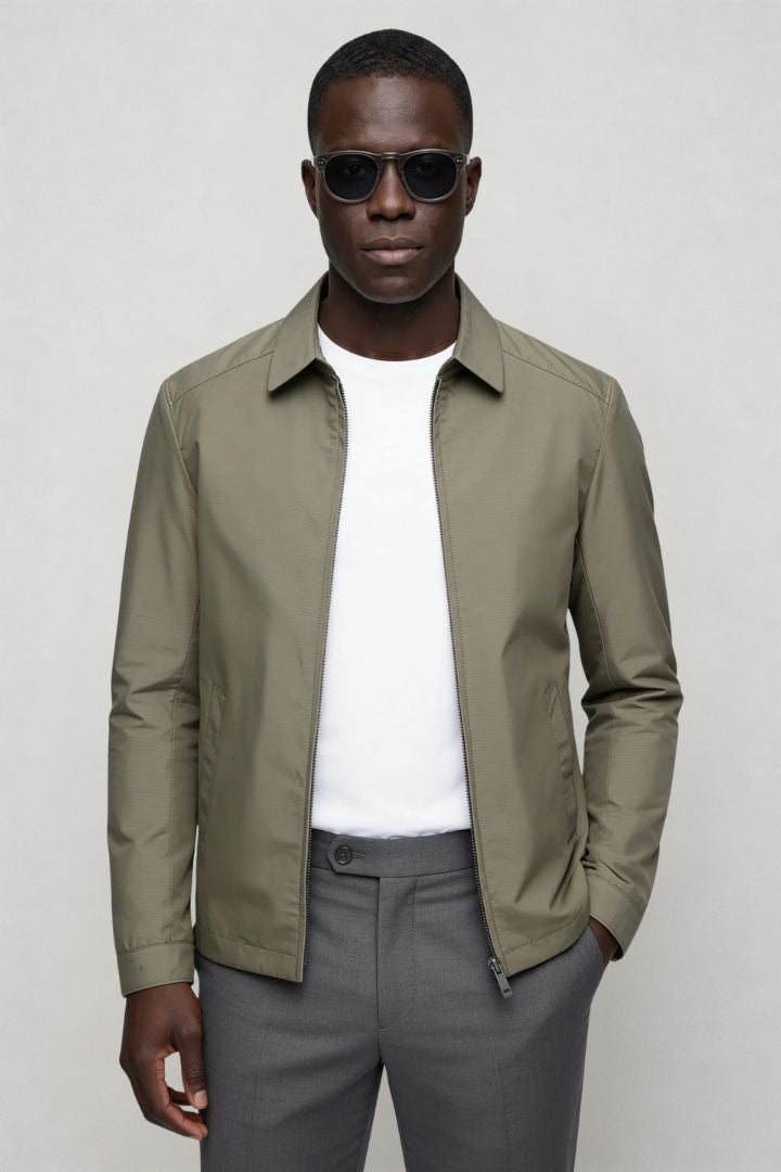 Walker Lightweight Essential Jacket - Olive