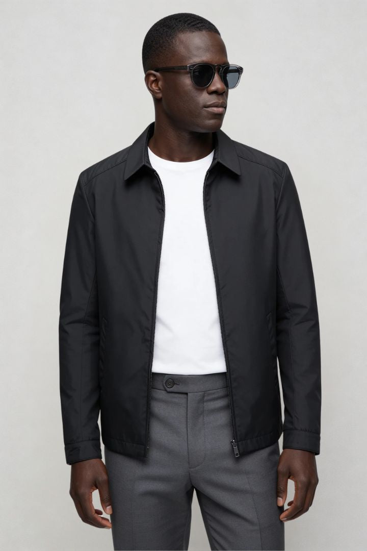 Walker Lightweight Essential Jacket - Black