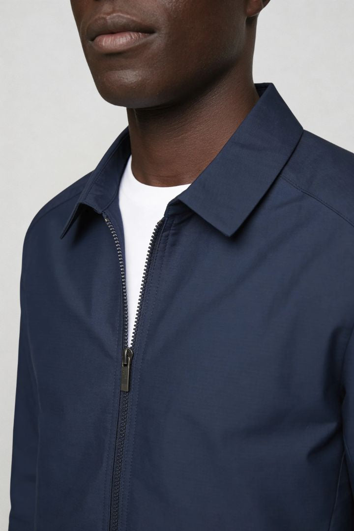 Walker Lightweight Essential Jacket - Navy